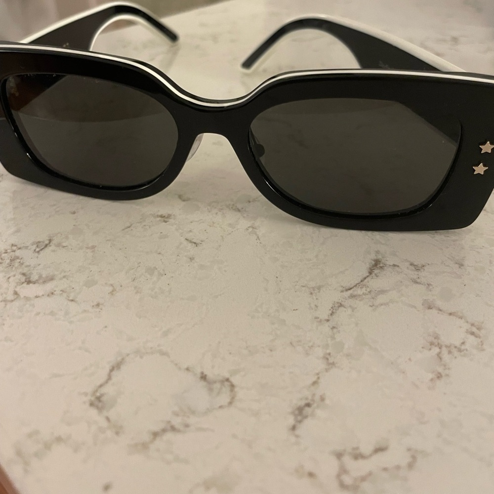 DiorPacific S1U black sunglasses! 100% authentic!